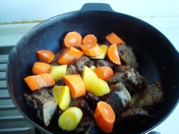 Carrot Stewed Short Ribs recipe