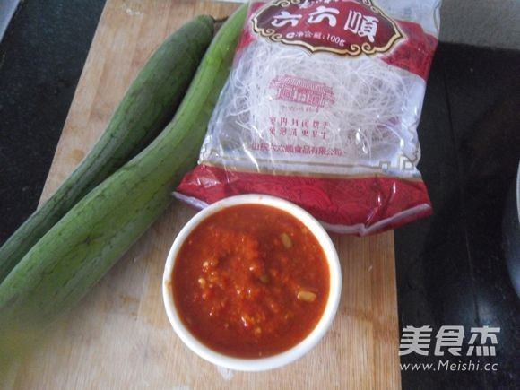 Red Pepper Vermicelli Loofah Slices recipe