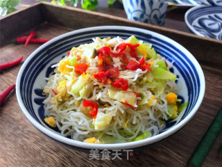 Fried Rice Noodles with Egg and Kale recipe