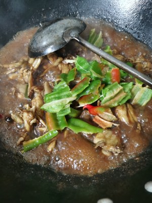 Braised Bullfrog in Soy Sauce with Wine and Food recipe