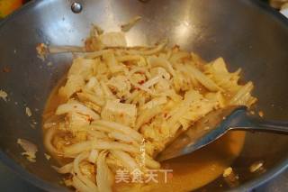 Frozen Tofu Stewed with Cabbage recipe