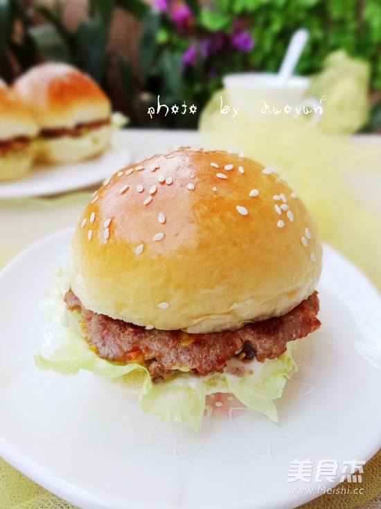 Homemade Golden Cutlet Burger recipe