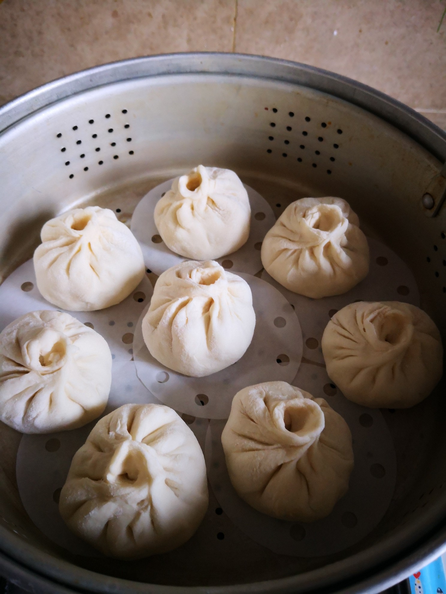 Sauerkraut Buns with Fungus recipe