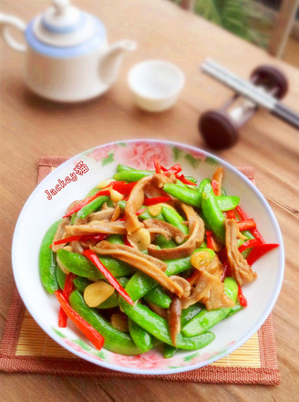 Stir-fried Belly with Sweet Beans