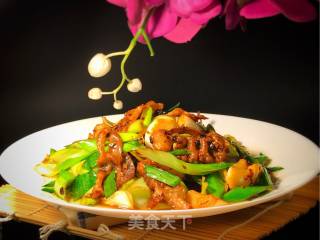 Homemade Small Stir-fry Twice Cooked Pork recipe