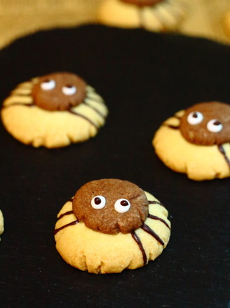 Spider Biscuits