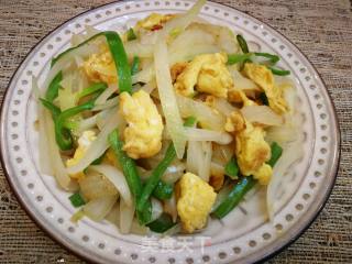 Scrambled Eggs with Scallion recipe