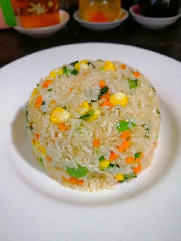 Simple and Delicious~~ Fried Rice with Mixed Vegetables recipe