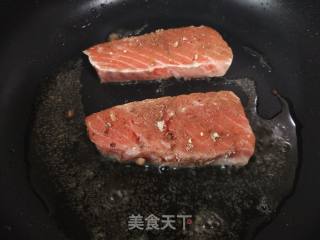 Pan-fried Salmon recipe