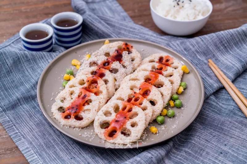 Steamed Lotus Root with Barbecued Pork Noodles recipe