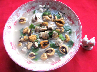 Simple Breakfast---haihong Noodle Soup recipe