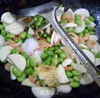 Stir-fried Edamame with Wild Rice recipe