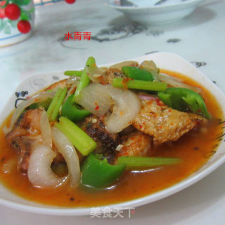 Boiled Fish with Celery and Onions recipe