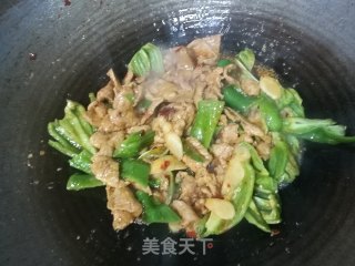 Stir-fried Pork with Green Pepper recipe