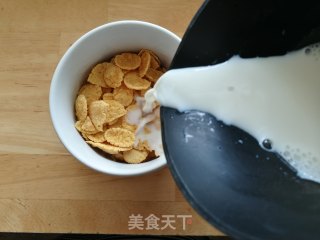 #trust之美# Milk Foam Oatmeal for Three-minute Vitality Breakfast recipe