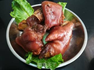 Spiced Braised Pork Trotter recipe