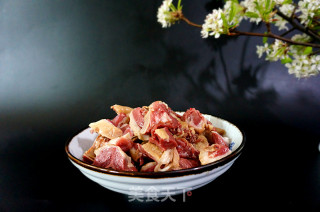 Cured Duck Stewed with Radish----giving You A Different Delicacy for The New Year recipe