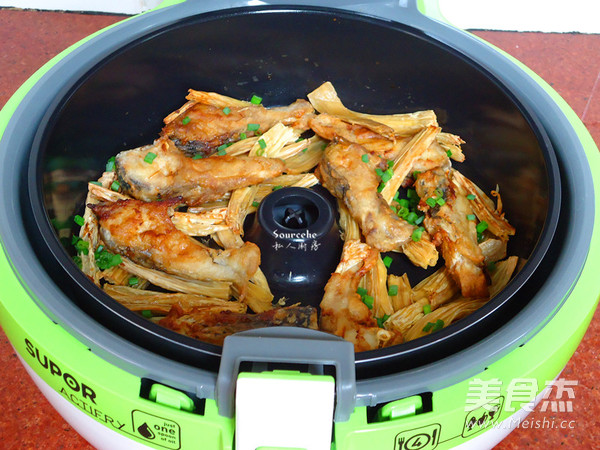 Fried Fish with Yuba Braised recipe