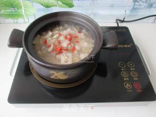 Lily White Fungus Pear Soup recipe