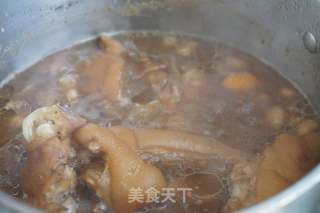 Fortune Pork Knuckles——a Big Dish that Must be Eaten at The Banquet of The New Year's Eve recipe