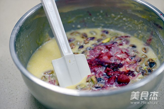 Raspberry Nut Tart recipe