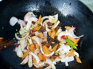 Squid with Sizzling Black Bean Pepper recipe