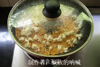 Homemade Popcorn, Safe and Delicious recipe