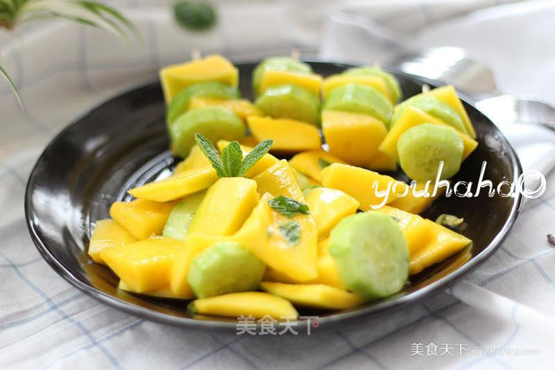 Green Mango Cucumber Platter