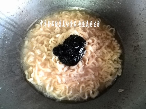 #中卓炸酱面# Delicious Noodles with Chicken Wings recipe