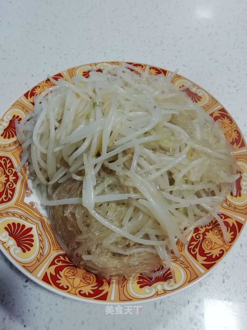 Bean Sprouts Fried Noodle recipe