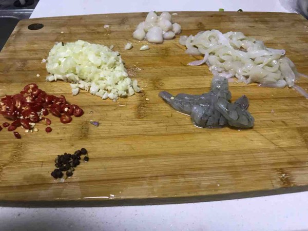 Garlic Assorted Seafood Fried Rice recipe