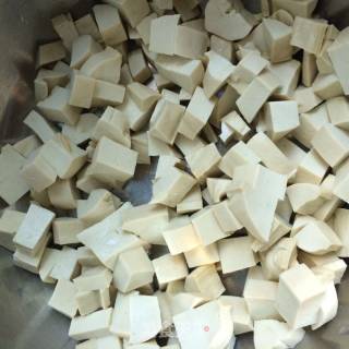 Purple Cabbage Mixed with Dried Bean Curd recipe