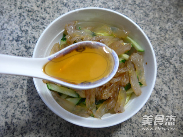 Cucumber Mixed Jellyfish recipe