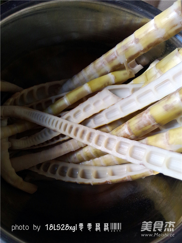 Braised Bamboo Shoots in Oil recipe