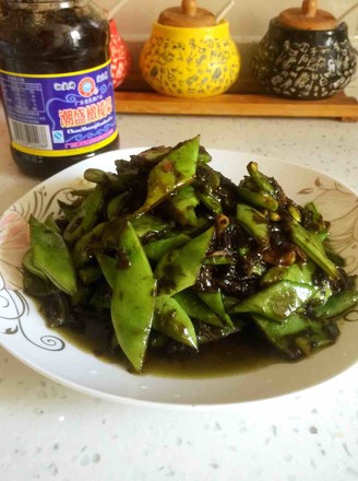 Fried Lentils with Olive Vegetables recipe