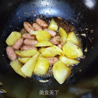 Intestines Braised Potato Wedges recipe