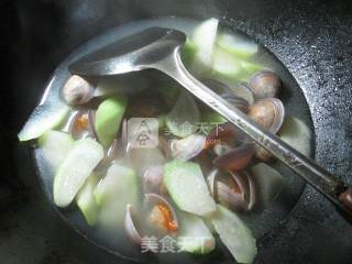 Long Melon and Clam Soup recipe