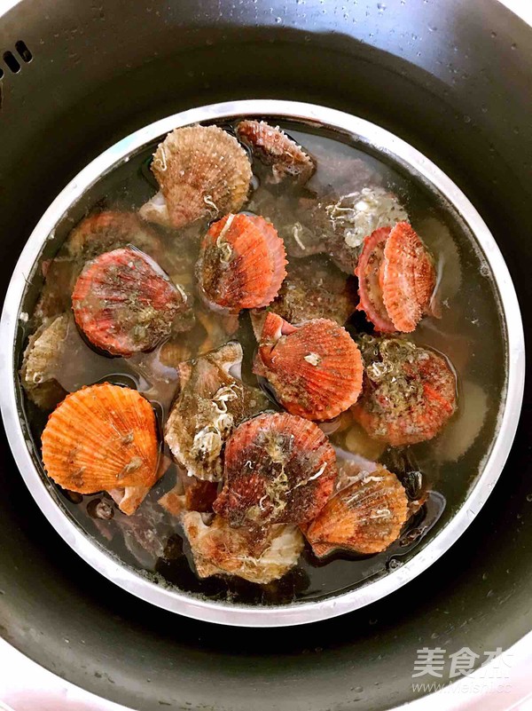 Boiled Small Scallops recipe