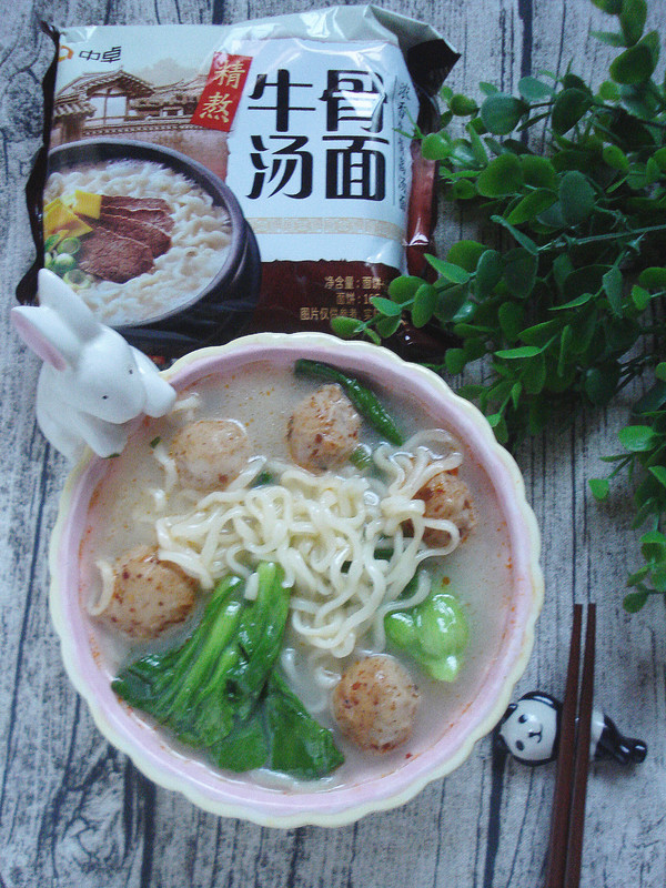 Beef Bone Dashi Noodles with Meatballs recipe
