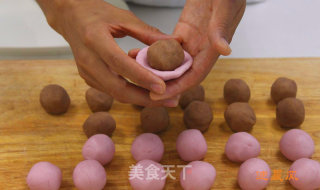 Chestnut Paste Snowy Mooncakes recipe