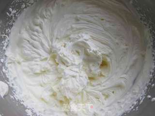 Flower Cream Eight Inch Cake recipe