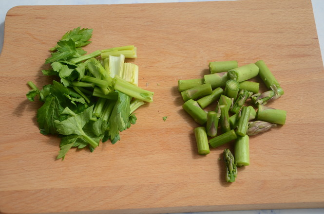 Asparagus and Celery Juice recipe