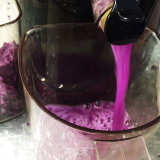 Purple Cabbage Golden Pear Juice recipe