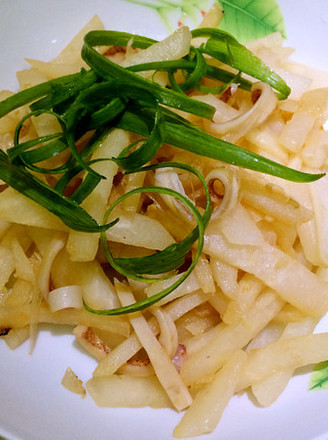 Stir-fried Cold Potatoes with Shredded Squid recipe