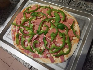 Very Simple Home-cooked Pizza recipe