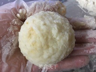 Glutinous Rice and Fresh Meat Cake recipe