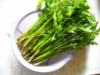 Sweet and Sour Cress Crispy Peanuts recipe