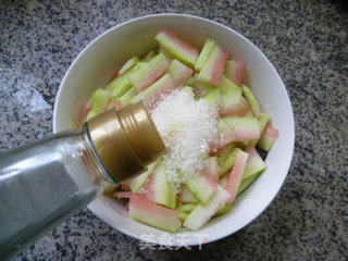 Black Fungus Mixed with Watermelon Rind recipe