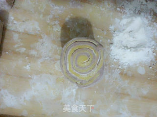 Purple Sweet Potato Pumpkin Two-color Bean Paste Bun recipe