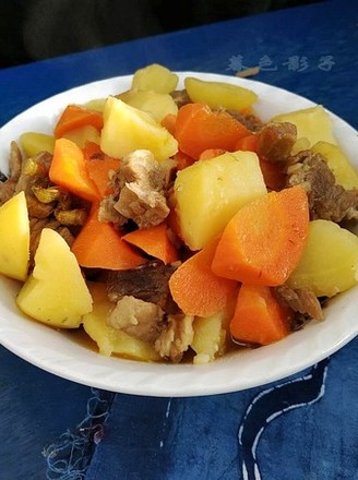 Beef Stew with Potatoes and Carrots recipe